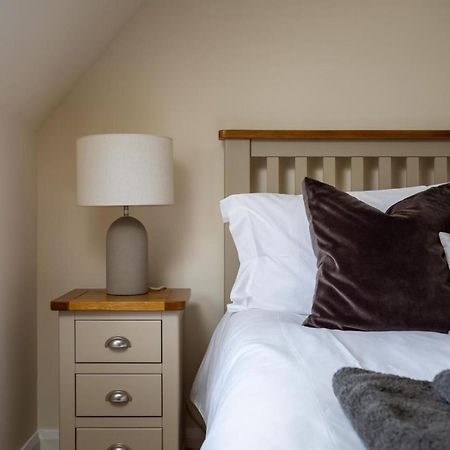 Weir Cottage Bourton-on-the-Water Esterno foto